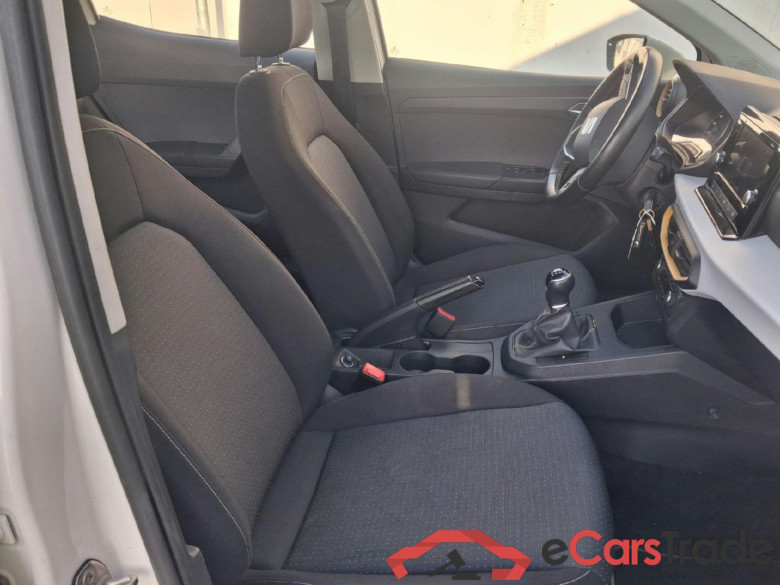 SEAT Ibiza / 2017 / 5P / berlina con portón 1.0 TSI 81kW (110CV) Style Plus(SP) #6