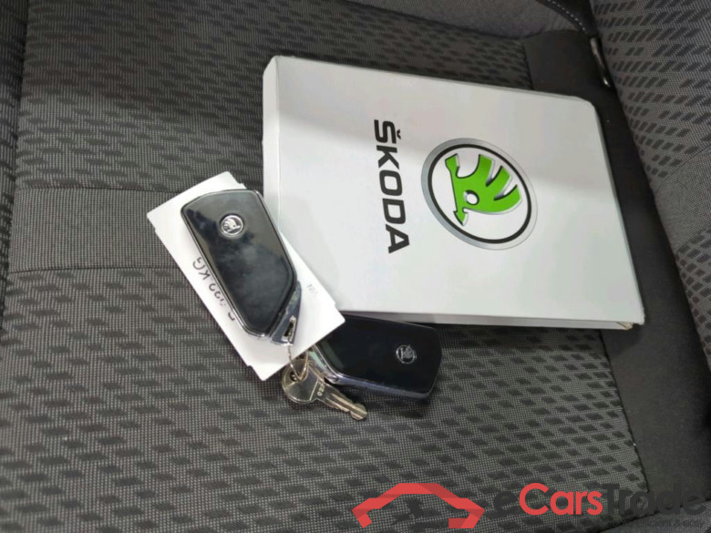 SKODA Octavia Combi 81 kW #6