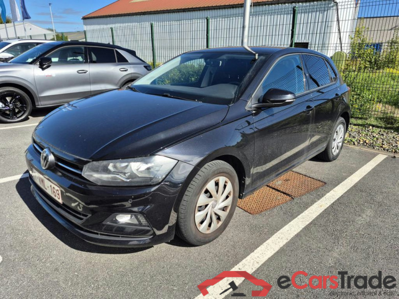 VOLKSWAGEN Polo Comfortline 1.0 59 kW (80 ch) 5 vitesses manuel #1