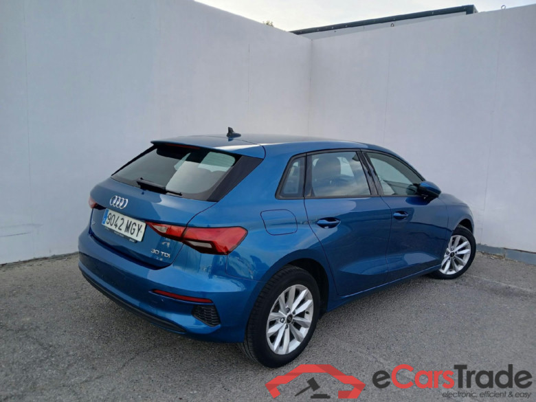 AUDI A3 / 2020 / 5P / berlina con portón Sportback 30 TDI 85kW (116CV) S tronic #3
