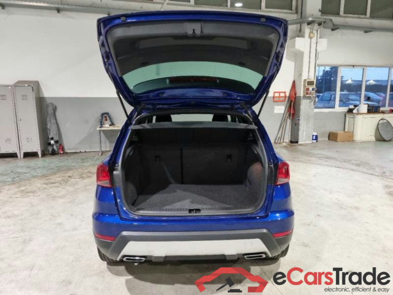 SEAT ARONA / 2017 / 5P / CROSSOVER 1.0 TGI 66KW FR #5
