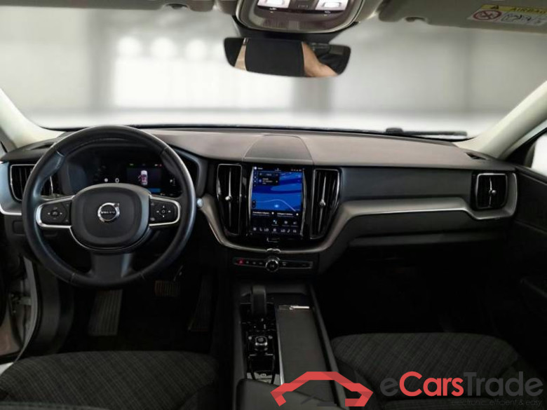 VOLVO XC60 / 2021 / 5P / SUV B4 D AWD automatico Core #3