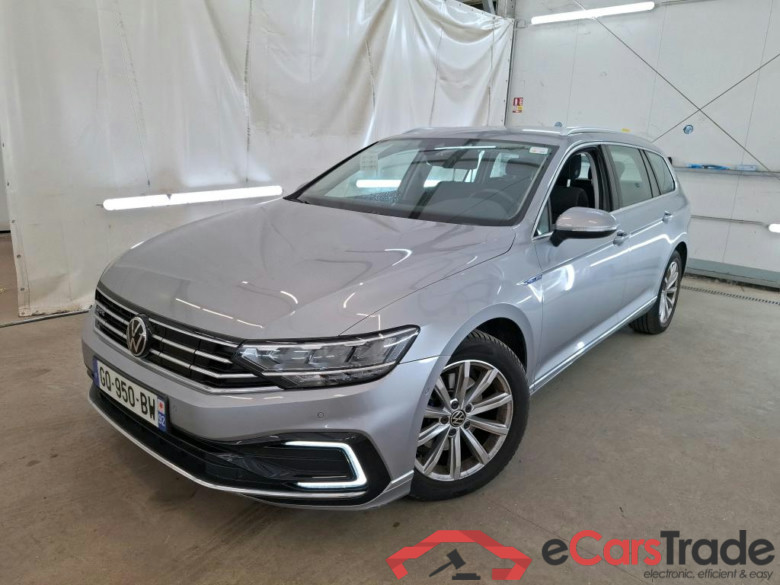 Passat SW / 2019 / 5P / Break 1.4 TSI DSG HYBRIDE REC SW GTE BUSINESS #1