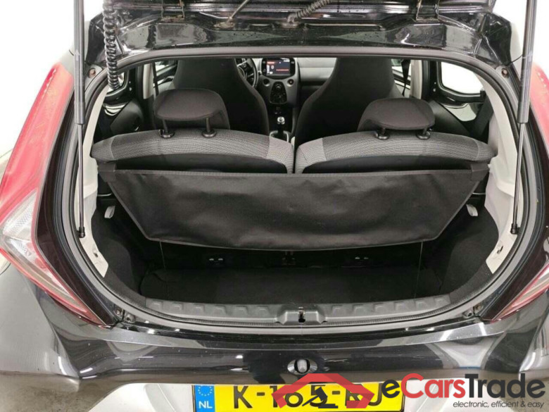 TOYOTA Aygo 1.0 VVT-i x-play #6