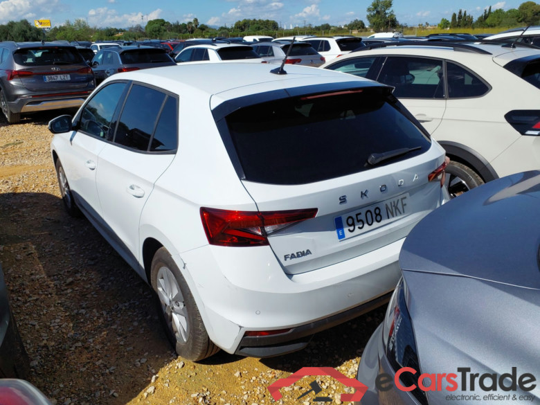 SKODA Fabia 1.0 TSI 70 kW (95 CV) Manual 5 vel. Selection #2