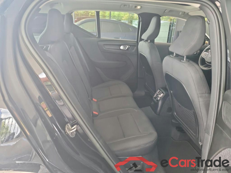 VOLVO XC40 1.5 T4 PHEV INSCRIPTION EXPR. DCT #6