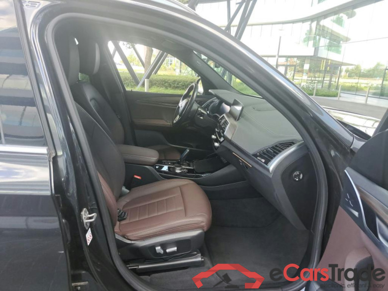 BMW I - BMW IX3 sDrive35A 286PK With Electric Heated Vernasca Seats & Crusie Control & Pano Roof & Electric Towing Hook * ELECTRIC * #3