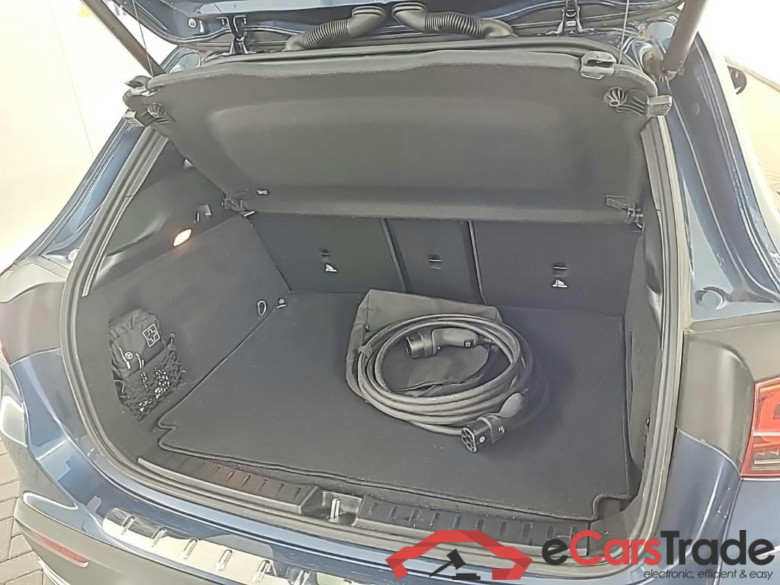 MERCEDES-BENZ EQA 250 Business Solution Luxury auto 5D 140kW #5