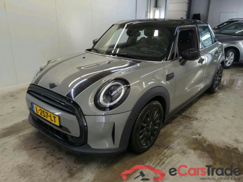 Mini 5-deurs 1.5 Cooper Bns Ed.