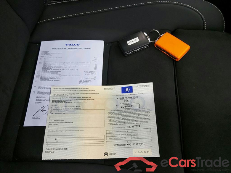 VOLVO - VOL XC40 T5 PHEV 261PK Ultimate Dark Design & Driving Assistant Pack & 360 Camera Pack & Semi Auto Foldable Towing Hook * HYBRID * #4