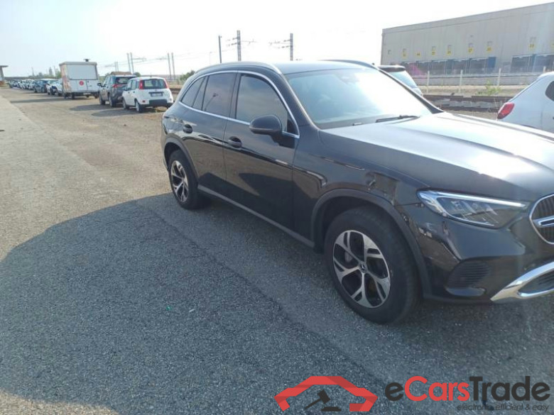 MERCEDES-BENZ GLC / 2022 / 5P / SUV GLC 300DE 4M EQ ADVANCED PLUS #2
