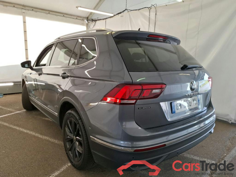 VOLKSWAGEN Tiguan Allspace / 2021 / 5P / SUV 2.0 TDI 150 DSG7 LIFE PLUS #2