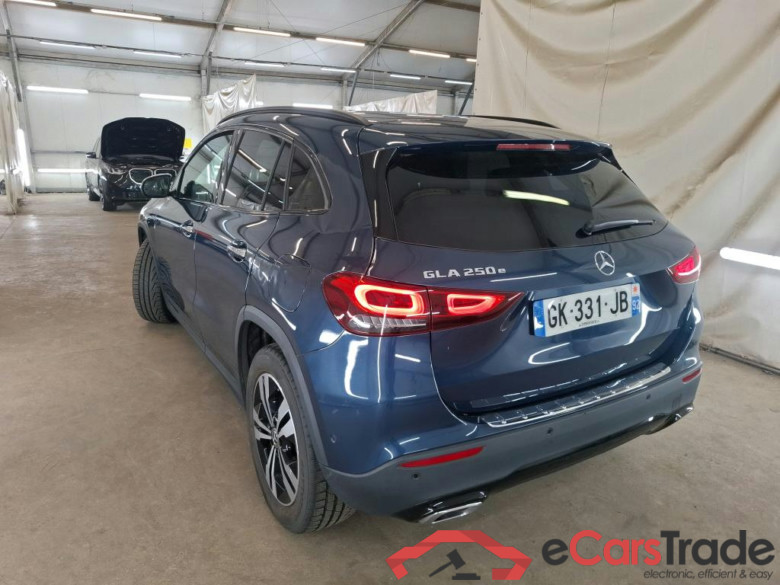 MERCEDES-BENZ GLA / 2020 / 5P / SUV 1.3 GLA 250 e BUSINESS LINE DCT #5