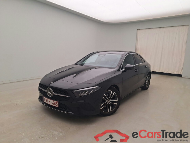 Mercedes, A-Class B.FL'22, A Berline 180 Business Line A #1