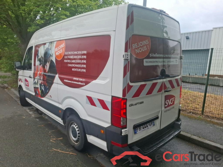 Crafter Fourgon Fourgon 35 mittlerer Radstand mit Hochdach FWD 2.0 140CV BVM6 #2