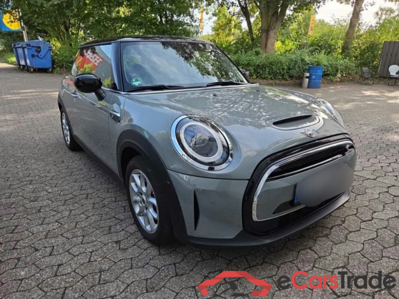 MINI Mini 3-trg. (F56)(2013->) DE - LimS3 SE, Cooper SE Classic Trim, (Facelift 2) 2021 - 2024