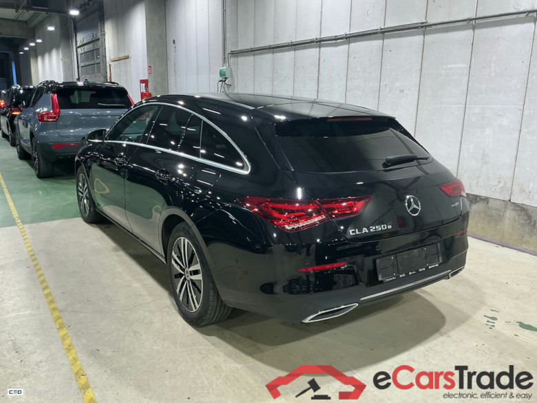 MERCEDES-BENZ CLA - Klasse 1.3 CLA 250 E BUSINESS SOLUTION DCT #3