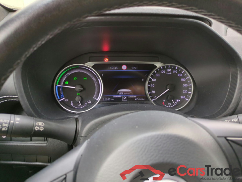 NISSAN Juke / 2019 / 5P / Crossover Hybrid 143 Business+ #6