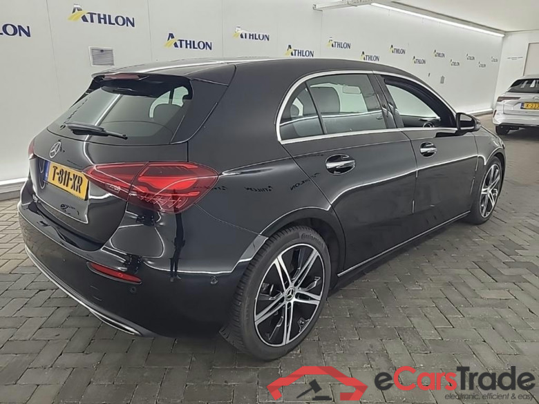 MERCEDES-BENZ A-klasse A 180 DCT Luxury Line 5D 100kW #3