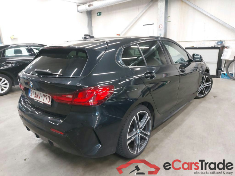 BMW - BMW 1 HATCH 118iA 136PK M Sport Pack Business With Climatic & Navigation & Cruise Control & PDC Front & Rear  * PETROL * #2