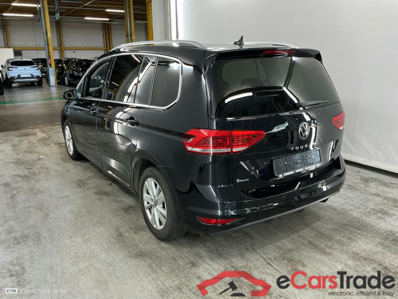 VOLKSWAGEN TOURAN 1.5 TSI HIGHLINE DSG #2