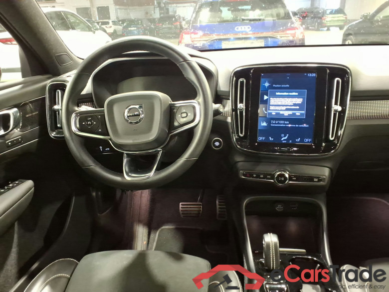 VOLVO XC40 1.5 T5 PHEV R-Design #6