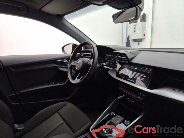 AUDI A3 SPORTBACK 30 TFSI ATTR. S-TRONIC #3