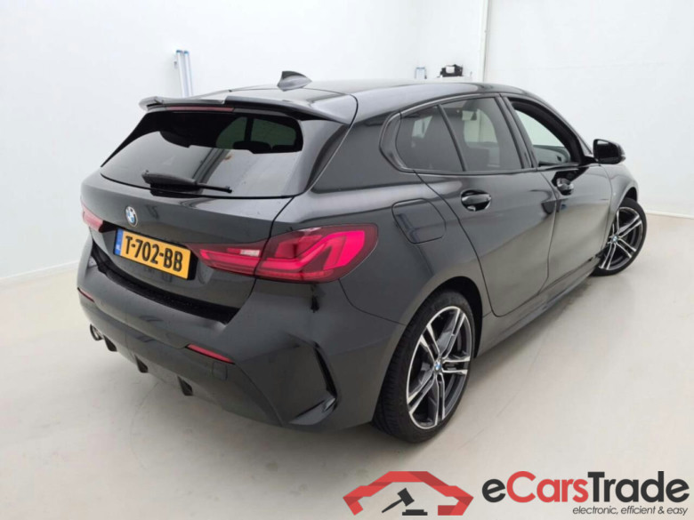 BMW 1-serie 118i Intro Ed. M-Sport #2