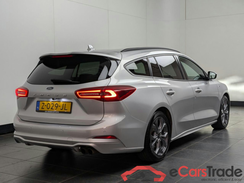 FORD Focus wagon 1.0 EBH ST Line X #3