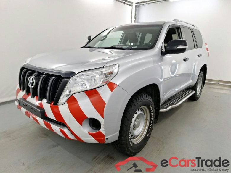 TOYOTA LAND CRUISER LWB DIESEL - 2013 2.8 D-4D Active Van