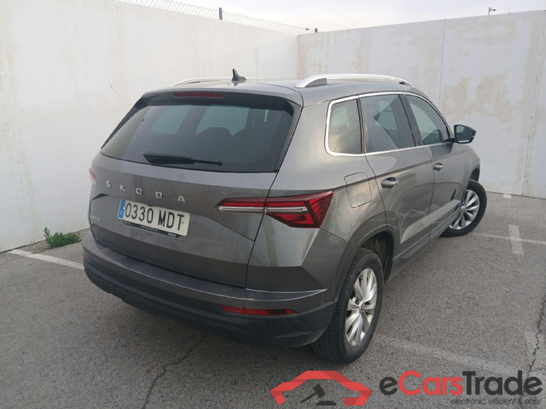 SKODA Karoq / 2021 / 5P / todoterreno 2.0 TDI 85kW (115CV) Ambition #2