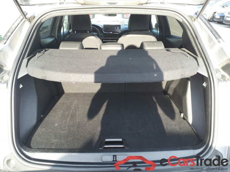 PEUGEOT 2008   PEUGEOT 2008   puretech 100 allure  BVM6 #2