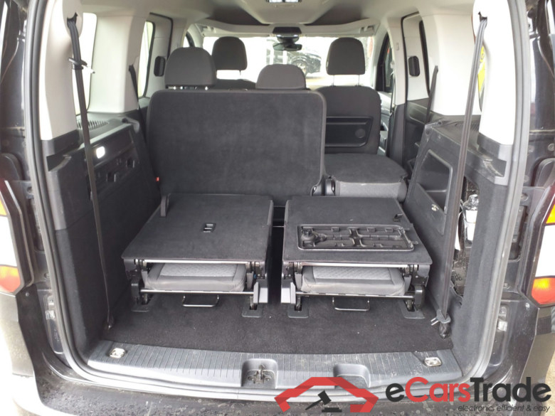 FORD Tourneo FORD Tourneo 2,0 ECOBLUE 102 CV BVM TITANIUM  Titanium #2