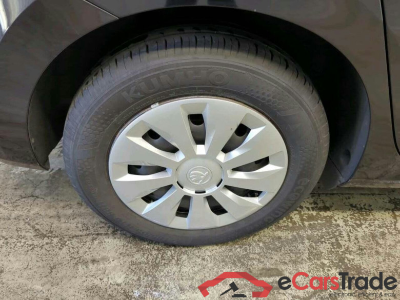 SKODA FABIA 1.0 TSI Active #5