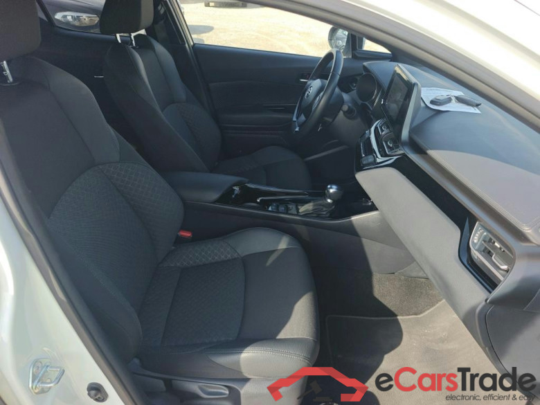 TOYOTA C-HR / 2019 / 5P / todoterreno 2.0 180H Advance #6
