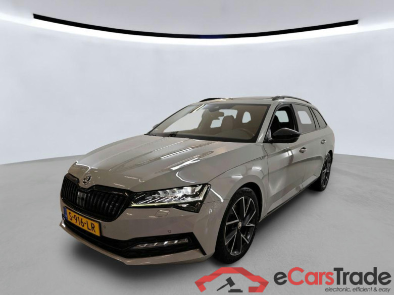 SKODA Superb Combi 110 kW #1