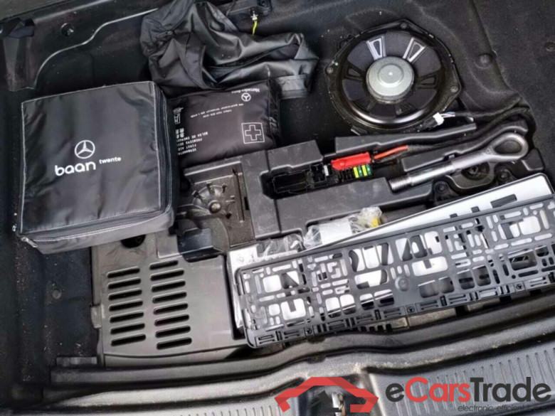MERCEDES-BENZ B-KLASSE 180 Business Solution AMG #6