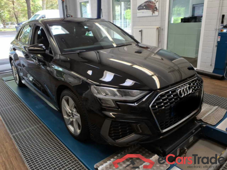 Audi A3 Sportback (8YA)(03.2020->) DE - LimS5 30 1.0 TFSI EU6d, MHEV S line, 2020 - 2024 #1