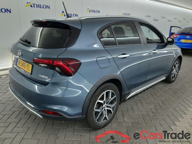 FIAT Tipo 1.5 Hybrid 130 DCT-7 Cross 5D 96kW #3