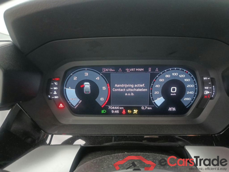 Audi A3 Sportback 2.0 30 TDi 85kW Attraction 5d #6