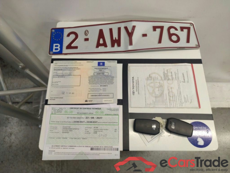 Toyota Yaris 1.5 VVT-i Hybrid Iconic e-CVT 5d #4