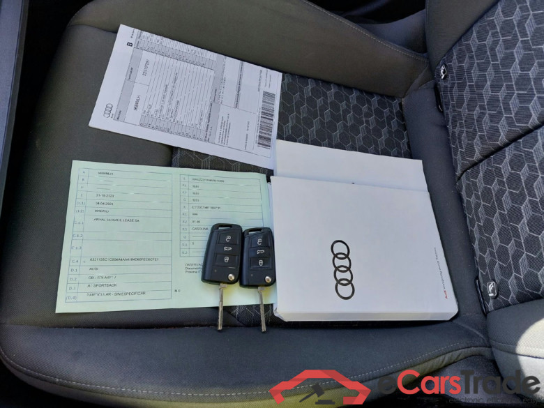 A1 Sportback 30 TFSI Adrenalin 1.0 TFSI 110CV AT7 E6d #5