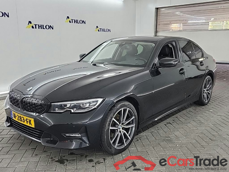 BMW 3 Serie Sedan 318iA Corporate Executive 4D 115kW
