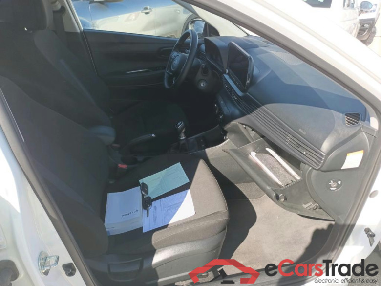 HYUNDAI i20 / 2023 / 5P / berlina con portón 1.0 TGDI 48V Klass #6