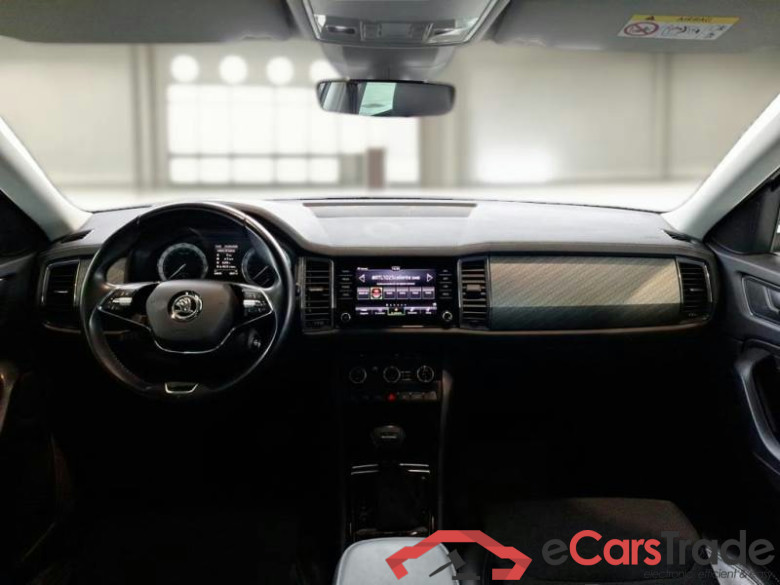 SKODA KODIAQ / 2021 / 5P / SUV 2.0 TDI 110KW STYLE DSG 7P #3