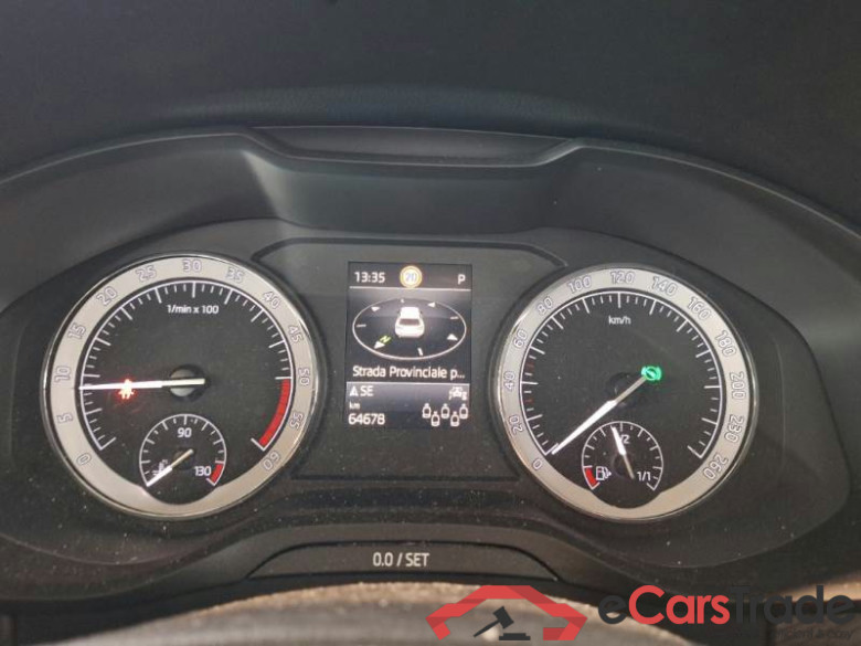 SKODA KODIAQ / 2021 / 5P / SUV 2.0 TDI 110KW STYLE DSG 7P #4
