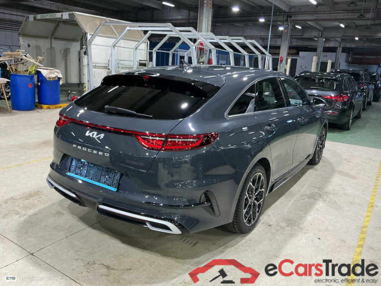 KIA PROCEED 1.5 T-GDI GT LINE DCT #4