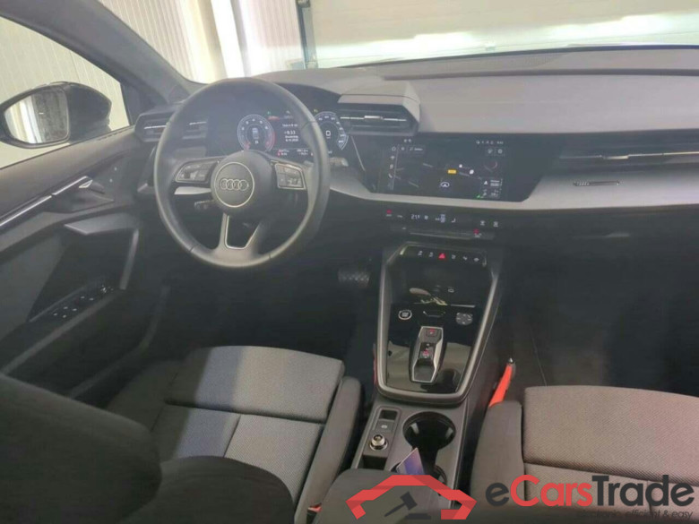 AUDI A3 Limousine 35 TFSI Adv edition #3