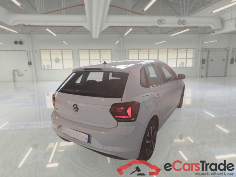 VOLKSWAGEN POLO / 2017 / 5P / BERLINA 1.6 TDI SCR 70KW HIGHLINE DSG BMT #2