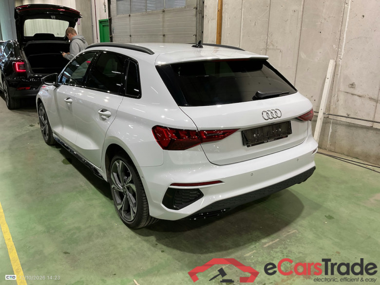 AUDI A3 SPORTBACK 1.4 45 TFSI E S TR. COMPETITION SPORTB. #3